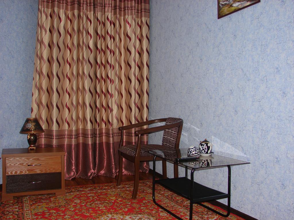 Hotel Avesto Tashkent Exterior photo
